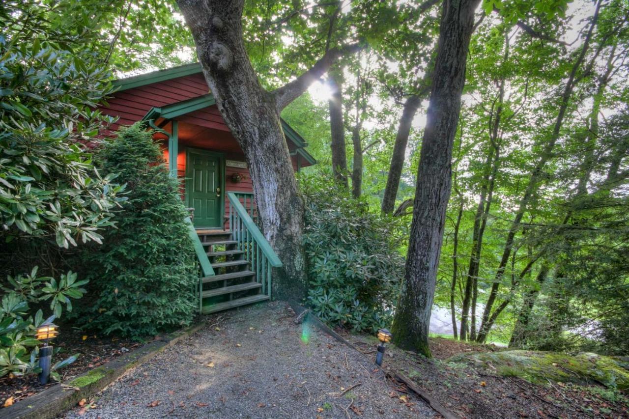 Algonquin Cottage Boone Exterior photo